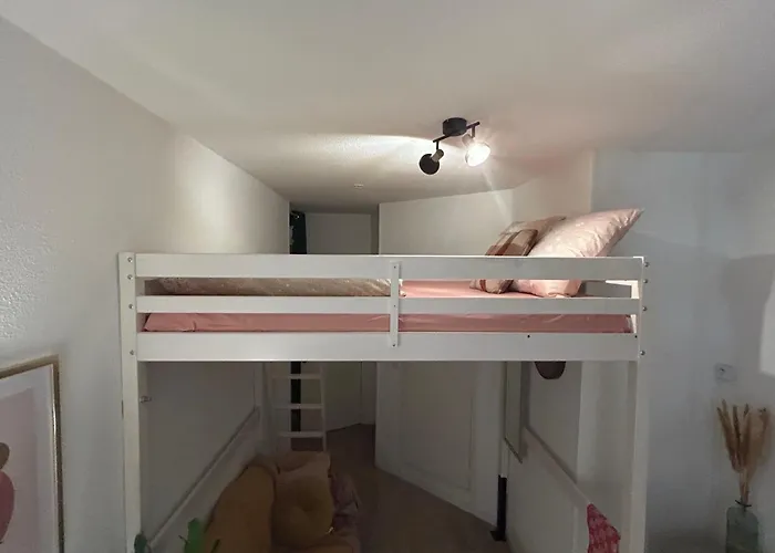 Marbeuf - Lao Immo Apartment