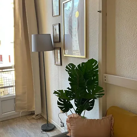 Apartment Marbeuf - Lao Immo